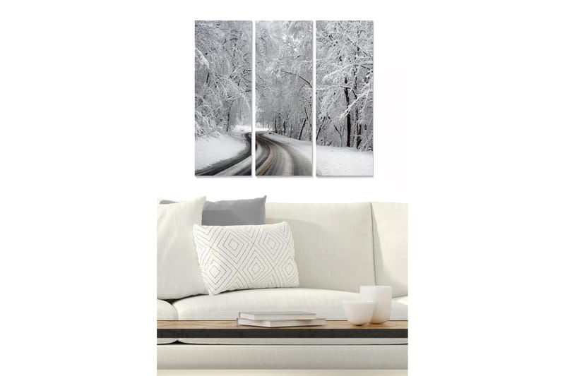 Trælærredstryk 3-delt 50x70 cm - Vinterlandskab med snedækkede træer og en snoet vej, Hvid / Grå