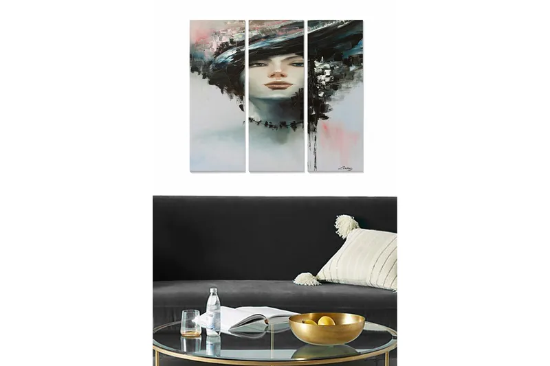 Trælærredstryk 3-delt 50x70 cm - Portræt af en kvinde med dramatisk frisure og abstrakt baggrund, Sort / Hvid / Lyseblå