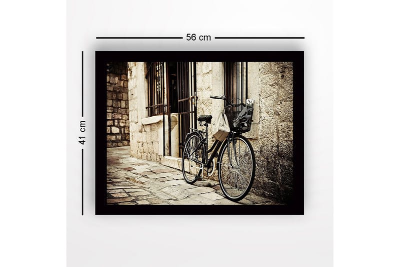 Indrammet lærred i træ - 41x56 cm - Cykel lænet op ad en gammel stenmur - Sort / Beige / Grå - Boligtilbehør - Billeder & kunst