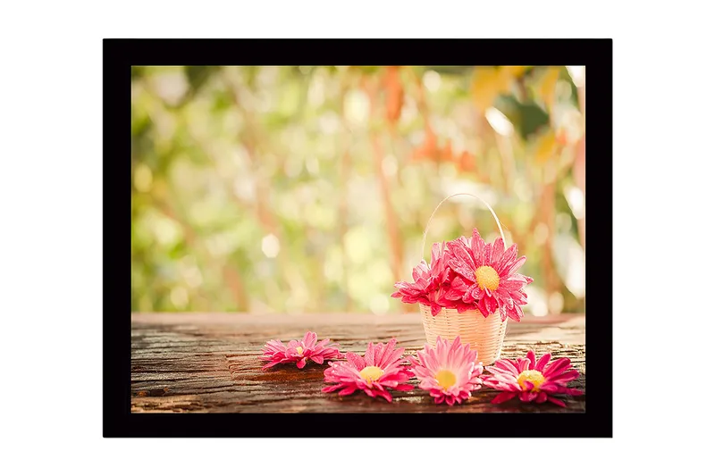 Indrammet lærred i træ - 41x56 cm - Farverig kurv med blomster, Lyserød / Gul / Grøn