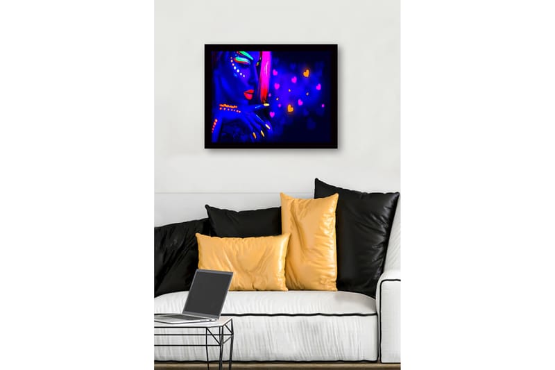 Indrammet lærred i træ - 41x56 cm - Neonfarvet portræt af en kvinde med stærke ansigtsmalerier - Blå / Neonorange / Lyserød - Boligtilbehør - Billeder & kunst