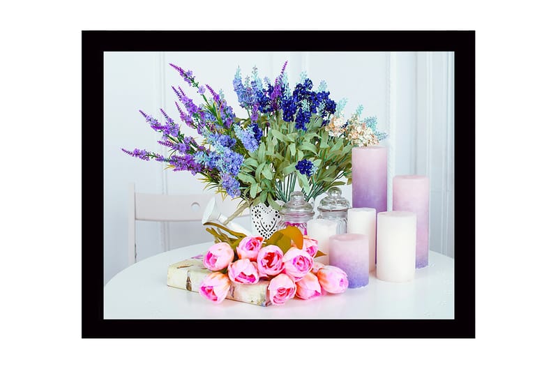 Indrammet lærredstryk i træ - 41x56 cm - Farverig blomsterbuket med klare lys og dekorationer, Lilla / Lyserød / Grøn