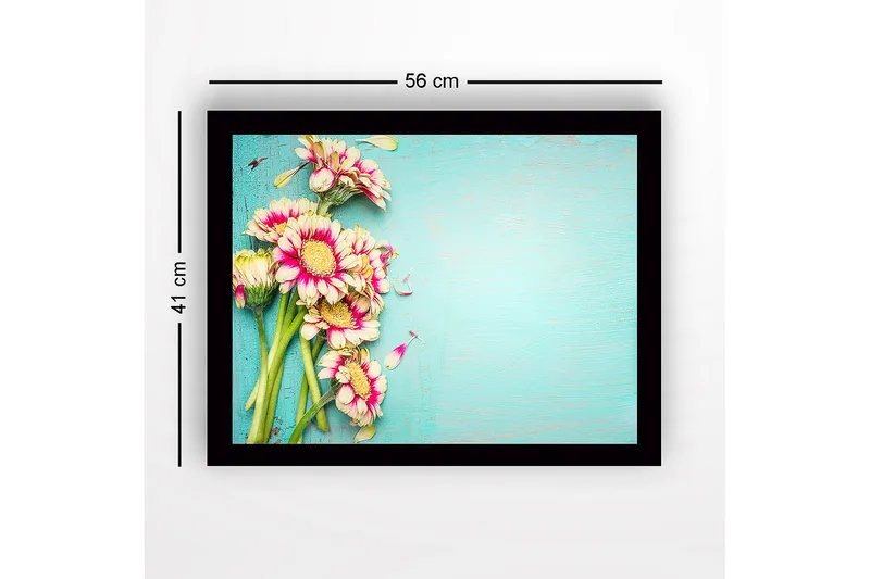 Indrammet lærredstryk i træ - 41x56 cm - Farverig blomsterbuket med lyserøde og hvide kronblade - Lyserød / Hvid / Grøn - Boligtilbehør - Billeder & kunst