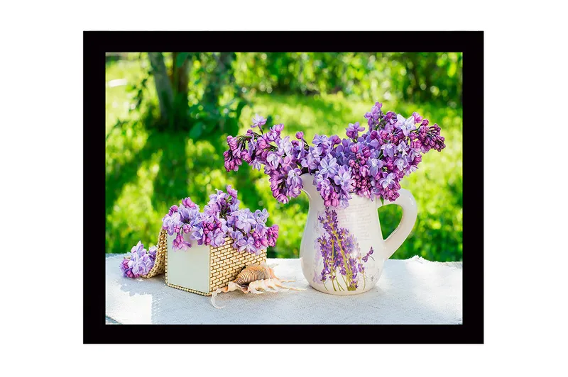 Indrammet lærredstryk i træ - 41x56 cm - Farverig buket syrener i en potte, Lilla / Grøn / Hvid