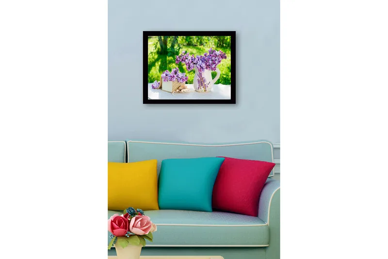 Indrammet lærredstryk i træ - 41x56 cm - Farverig buket syrener i en potte - Lilla / Grøn / Hvid - Boligtilbehør - Billeder & kunst