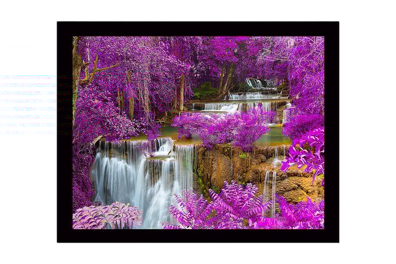 Indrammet lærredstryk i træ - 41x56 cm - Farverigt vandfald omgivet af lilla blomster og grønt, Lilla / Grøn / Blå