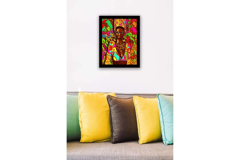 Indrammet lærredstryk i træ - 41x56 cm - Farverigt portræt af en kvinde med traditionelle smykker og tøj - Lyserød / Grøn / Orange - Boligtilbehør - Billeder & kunst