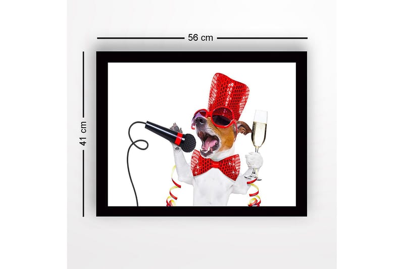 Indrammet lærredstryk i træ - 41x56 cm - Festlig hund med mikrofon og champagneglas - Rød / Sort / Hvid - Boligtilbehør - Billeder & kunst