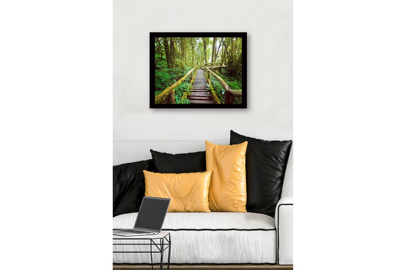 Indrammet lærredstryk i træ - 41x56 cm - Frodig skovsti med træbroer - Grøn / Brun / Gulgrøn - Boligtilbehør - Billeder & kunst