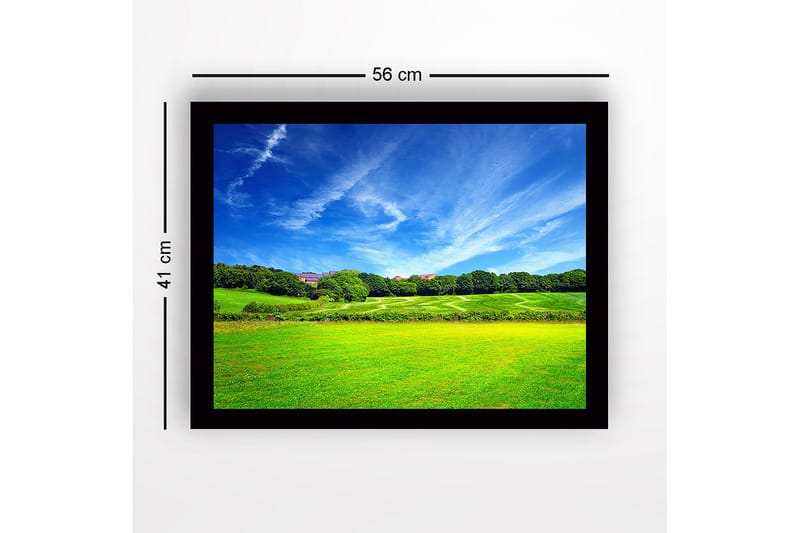 Indrammet lærredstryk i træ - 41x56 cm - Frodigt landskab med frodige enge og blå himmel - Grøn / Blå - Boligtilbehør - Billeder & kunst