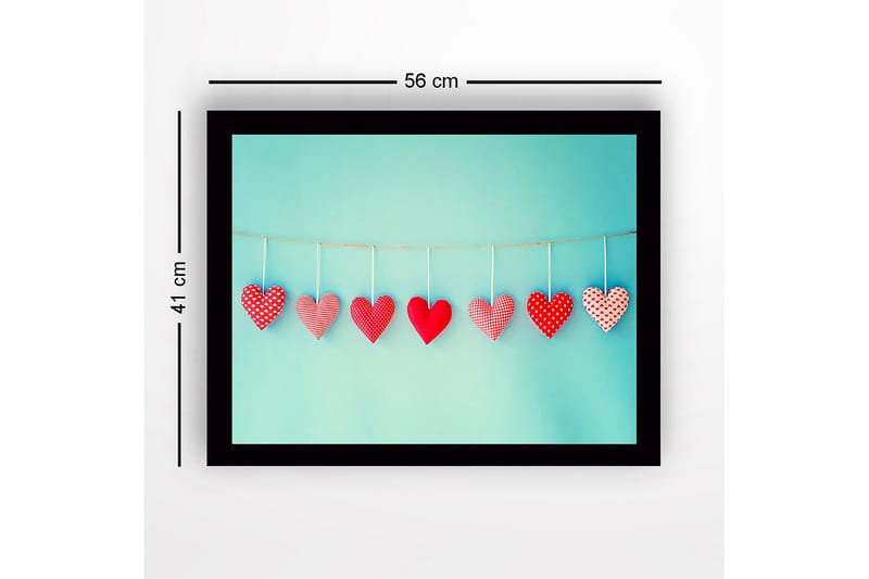 Indrammet lærredstryk i træ - 41x56 cm - Hængende hjerter i forskellige mønstre og nuancer af rødt - Rød / Lyseblå - Boligtilbehør - Billeder & kunst