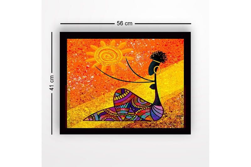 Indrammet lærredstryk i træ - 41x56 cm - Kvinde holder en sol med farverige mønstre - Orange / Sort / Gul - Boligtilbehør - Billeder & kunst