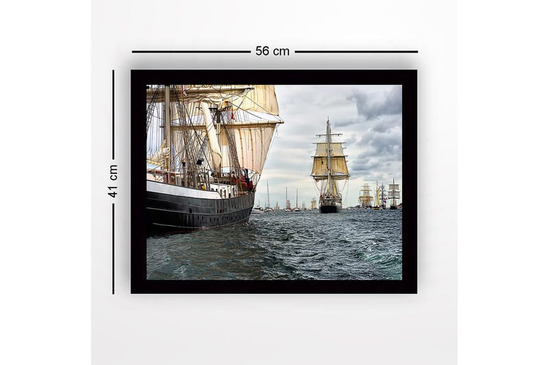 Indrammet lærredstryk i træ - 41x56 cm - Sejlbåde på et stormfuldt hav - Mørkeblå / Beige / Grå - Boligtilbehør - Billeder & kunst