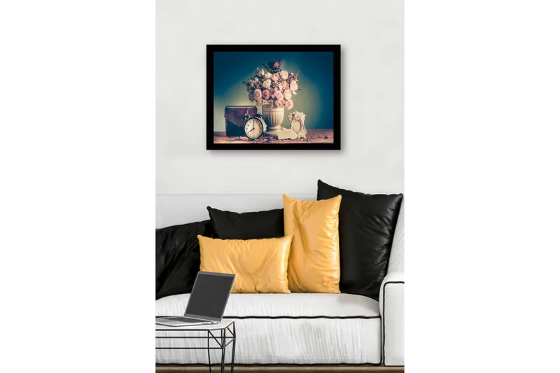 Indrammet lærredstryk i træ - 41x56 cm - Smuk buket roser i en hvid vase - Lyserød / Hvid / Brun - Boligtilbehør - Billeder & kunst