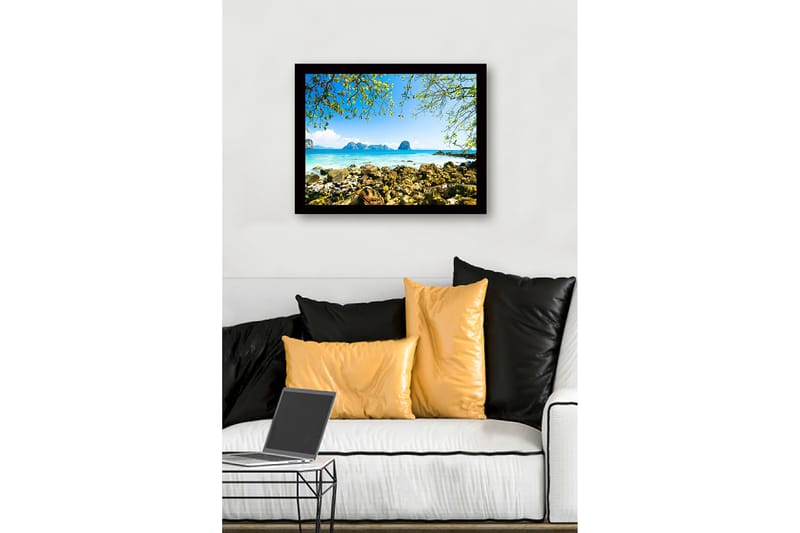 Indrammet lærredstryk i træ - 41x56 cm - Smuk kystlinje med klipper og klart blåt hav - Blå / Grøn / Beige - Boligtilbehør - Billeder & kunst