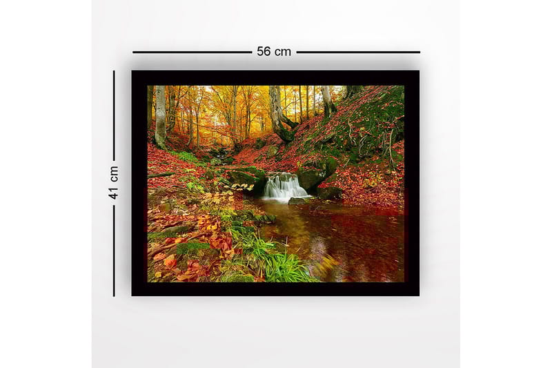 Indrammet lærredstryk i træ - 41x56 cm - Smuk skov med en rislende bæk omgivet af efterårsfarver - Rød / Orange / Grøn - Boligtilbehør - Billeder & kunst