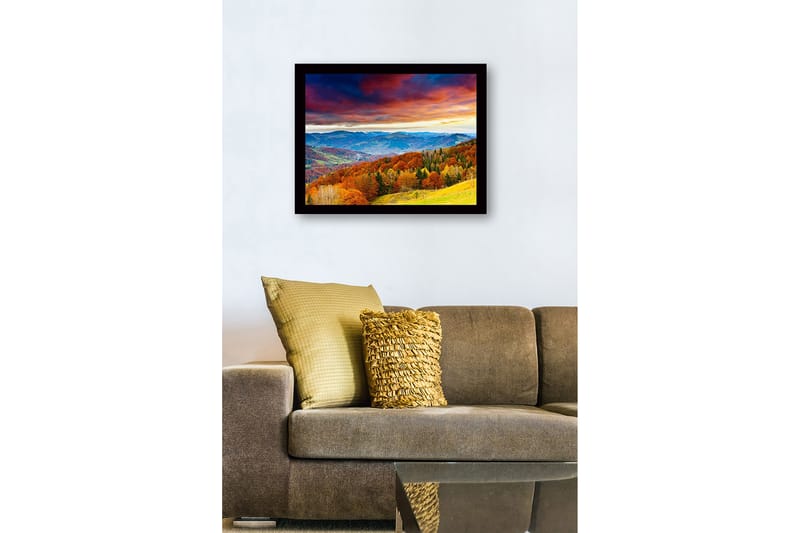 Indrammet lærredstryk i træ - 41x56 cm - Smukt efterårslandskab med farverige træer og fjerne bjerge - Orange / Grøn / Blå - Boligtilbehør - Billeder & kunst