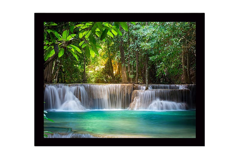 Indrammet lærredstryk i træ - 41x56 cm - Smukt vandfald i et frodigt skovmiljø, Grøn / Turkis / Brun
