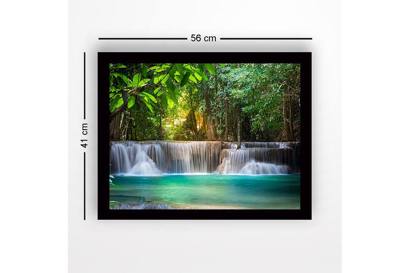 Indrammet lærredstryk i træ - 41x56 cm - Smukt vandfald i et frodigt skovmiljø - Grøn / Turkis / Brun - Boligtilbehør - Billeder & kunst