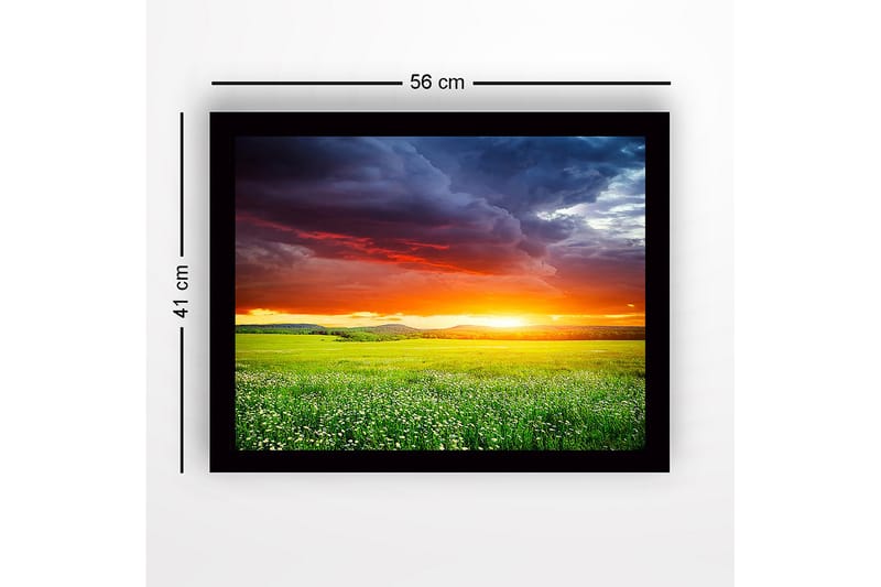 Indrammet lærredstryk i træ - 41x56 cm - Storslået solnedgang over en grøn eng - Orange / Grøn / Blå - Boligtilbehør - Billeder & kunst