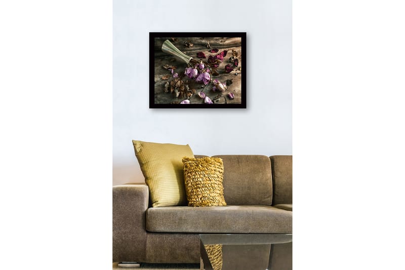 Indrammet lærredstryk i træ - 41x56 cm - Tørrede roser i en vase på et træbord - Lilla / Brun / Grå - Boligtilbehør - Billeder & kunst