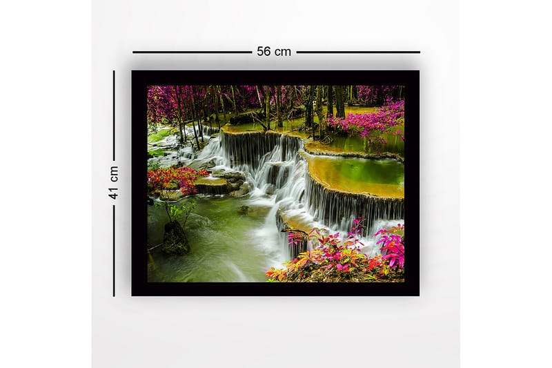Indrammet lærredstryk i træ - 41x56 cm - Vandfald omgivet af farverige blomster og grønt - Grøn / Lyserød / Gul - Boligtilbehør - Billeder & kunst