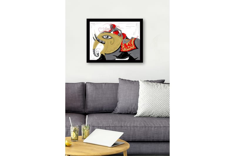 Indrammet trælærredstryk - 41x56 cm - Elefant med en kvinde i en rød kjole, der rider på dens ryg - Guld / Rød / Sort - Boligtilbehør - Billeder & kunst