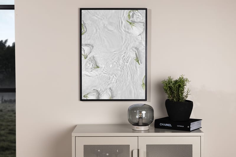 Poster White Roses 21x30 cm - Hvit - Boligtilbehør - Billeder & kunst - Posters & plakater