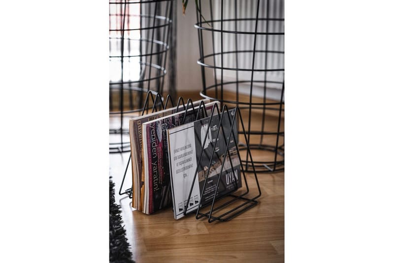 Horatio Tidningsställ 28x23 cm - Sort - Boligtilbehør - Dekoration - Pynteting - Pyntebog & coffe table book