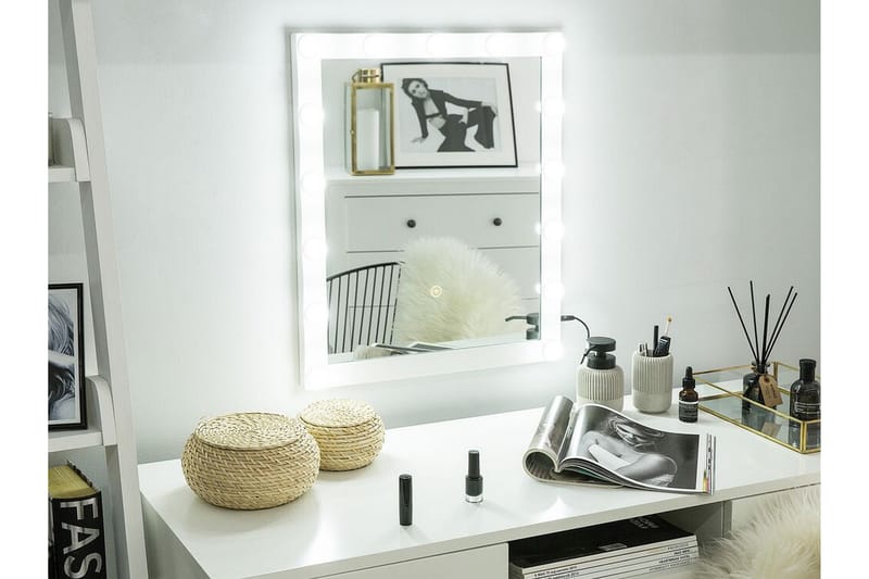 Sagspejl LED 50x60 cm - Gennemsigtig - Makeupspejl - Badeværelsestilbehør