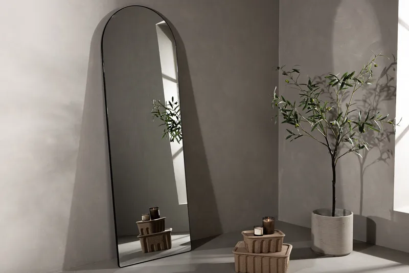 Sarasota Væghængt Spejl Rektangulær 66x193 cm - Sort - Boligtilbehør - Spejle - Vægspejl