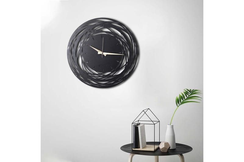 Dekorativt Metal Vægur - Sort - Boligtilbehør - Vægdekoration - Vægure & Ure