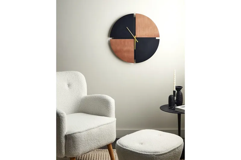 Väggklocka Beliani Aramon Light colored wood||Black - Boligtilbehør - Vægdekoration - Vægure & Ure - Urværk til vægur