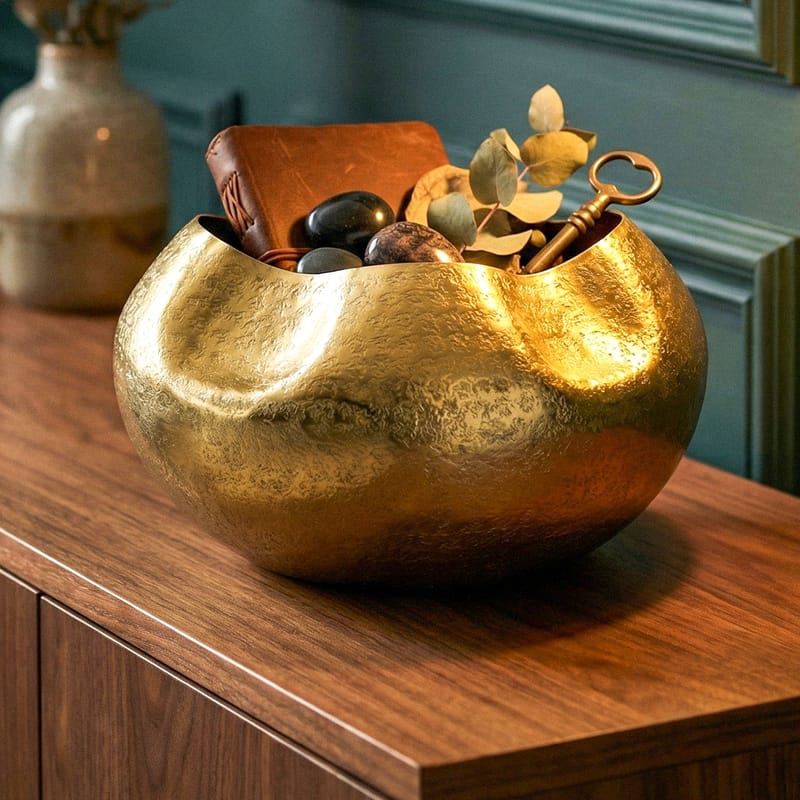 Harvik bordvase 30 cm i aluminium - Guld - Boligtilbehør - Vaser