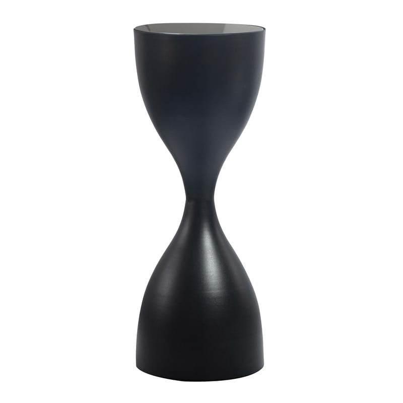 Relvik rundt sidebord 23 cm i metal og glas - Sort - Boligtilbehør - Vaser