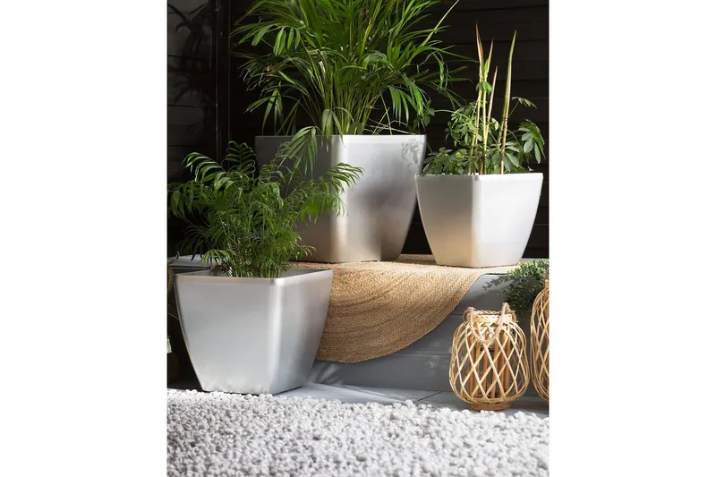Trädgårdskruka Beliani Astras set om 2 35x35x34 cm 42x42x41 cm - Have - Havearbejde & dyrkning - Dyrkning - Urtepotteskjulere & blomsterkrukker - Store blomsterkrukker