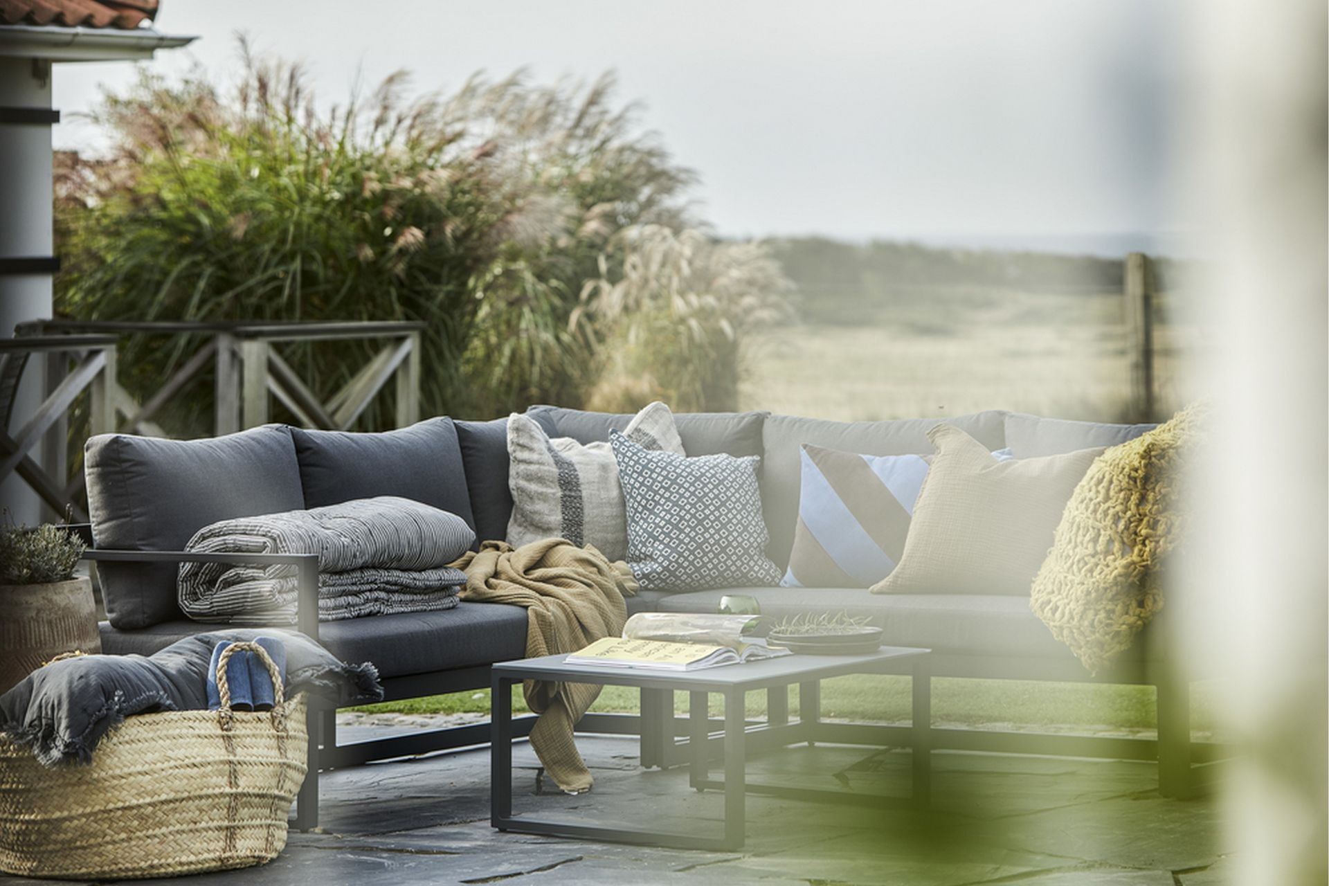 Loungegruppe Hillerstorp Lundamo Grå - Grå - Have - Udendørs miljø - Altan & terrasse - Altanmøbler