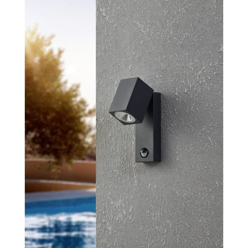 Udvendig væglampe Sakeda med sensor - Antracit - Have - Udendørs miljø - Entré - Entrébelysning