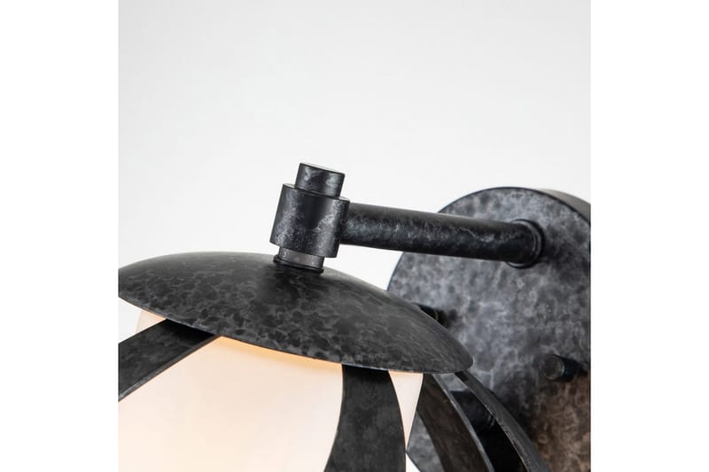 Udendørs væglampe Quoizel Smed - Have - Udendørs miljø - Entré - Entrébelysning