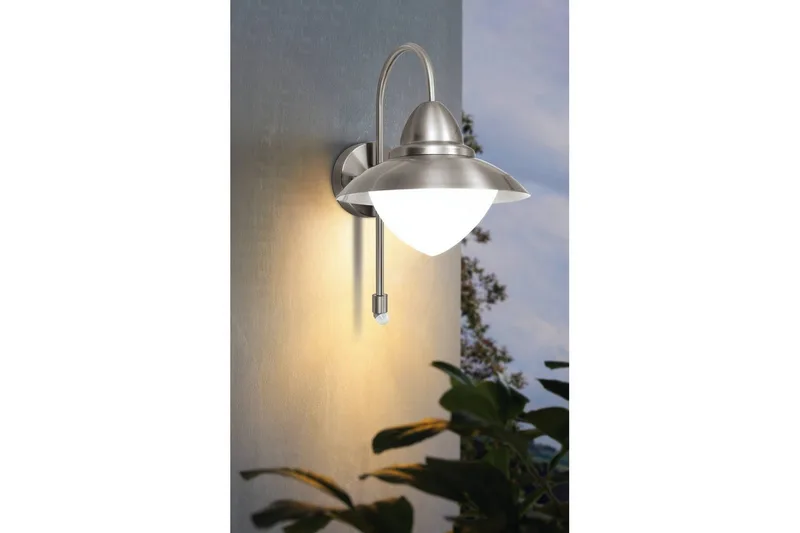 Væglampe Udebelysning Eglo Sidney med Sensor - Hvid - Have - Udendørs miljø - Entré - Entrébelysning