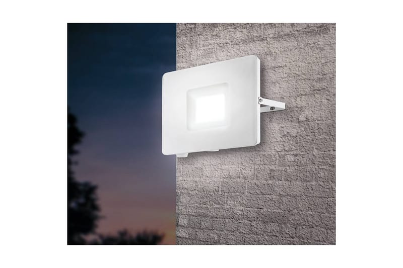 Væglampe Udendørsbelysning Eglo Faedo 3 50W, Hvid - Hvid - Have - Udendørs miljø - Entré - Entrébelysning