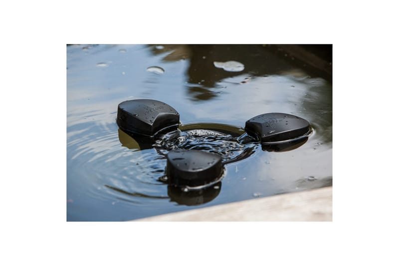 Damskimmer Heissner Flydende 2500 l/t - Have - Udendørs miljø - Havedekoration - Damme & springvand