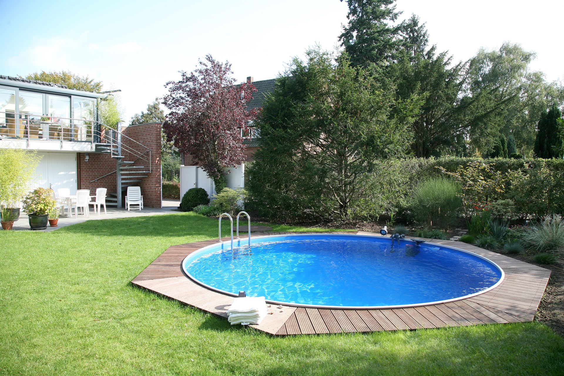 Stålvægspool Premium Rund 4,2x1,5m Indbygget L:Carrara 0. Hv - Planet Pool - Have - Udendørsbad - Pool - Fritstående pool
