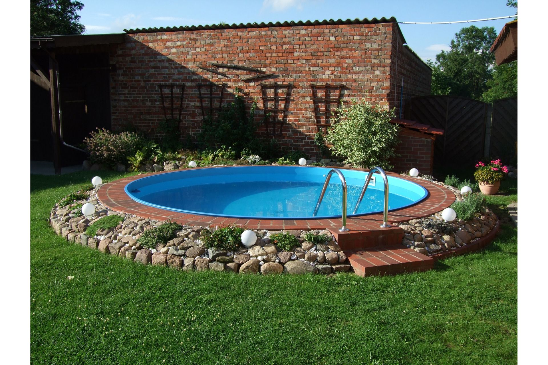Stålvægspool Premium Rund 4,2x1,5m Indbygget L:Carrara 0. Hv - Planet Pool - Have - Udendørsbad - Pool - Fritstående pool