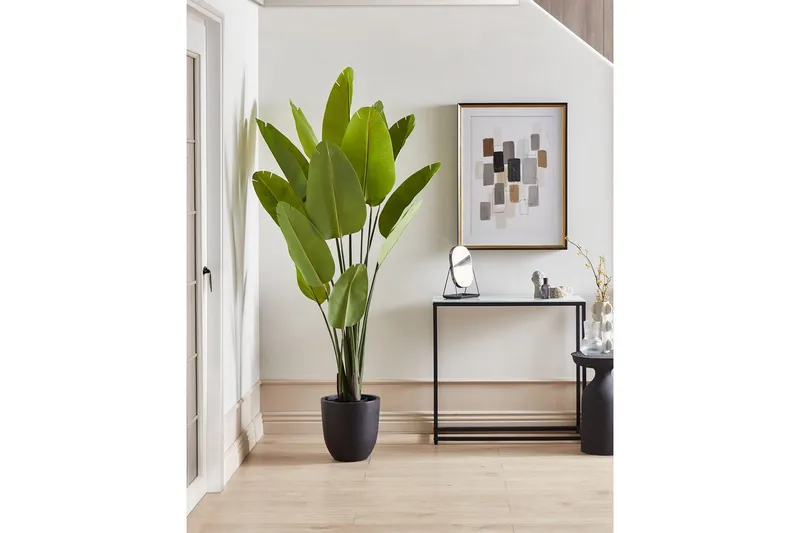 Konstgjord växt Beliani Banana Tree Grön/Svart, 115x115x187 cm Green||Black - Boligtilbehør - Kunstige planter