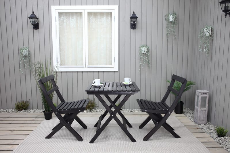 Wilma Cafésæt 65x65 cm + 2 Stole Grå/Hvid - Baltic Garden - Havemøbler - Balkon - Balkonmøbler - Altansæt