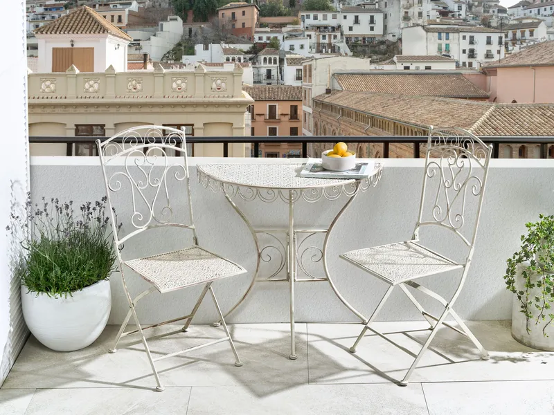 Bistrobord udendørs Juina 80 cm Jern - Beige - Havemøbler - Balkon - Balkonmøbler - Altanborde