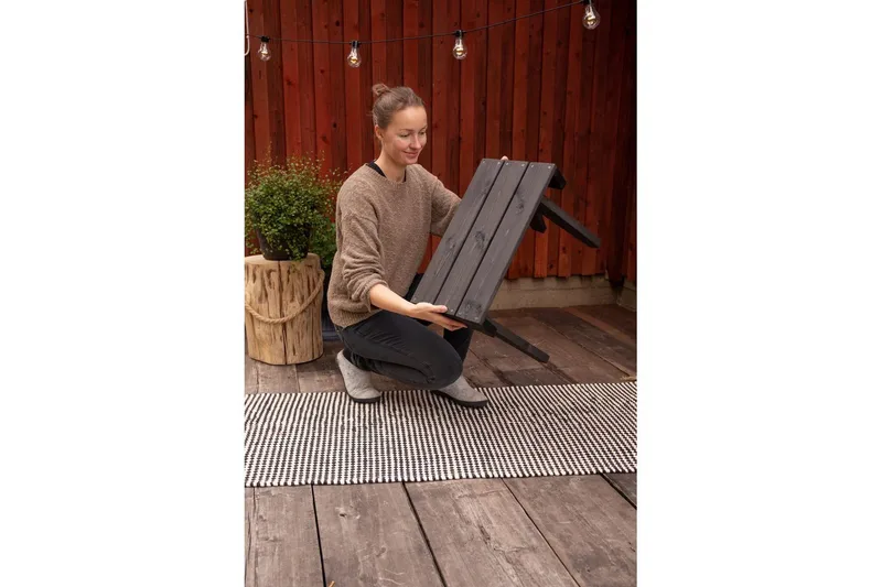 Hillerstorp EcoFurn Udebord Granny Fyr Oliet Grå - Grå - Havemøbler - Balkon - Balkonmøbler - Altanborde
