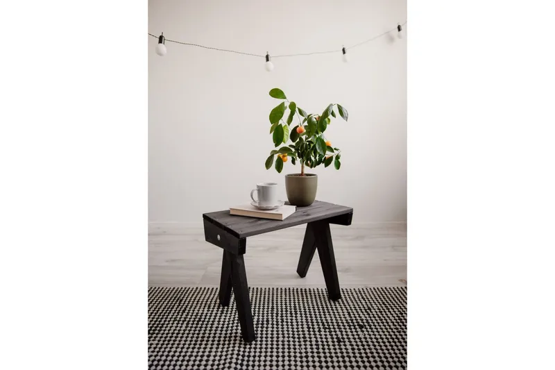 Hillerstorp EcoFurn Udebord Granny Fyr Oliet Sort, Sort