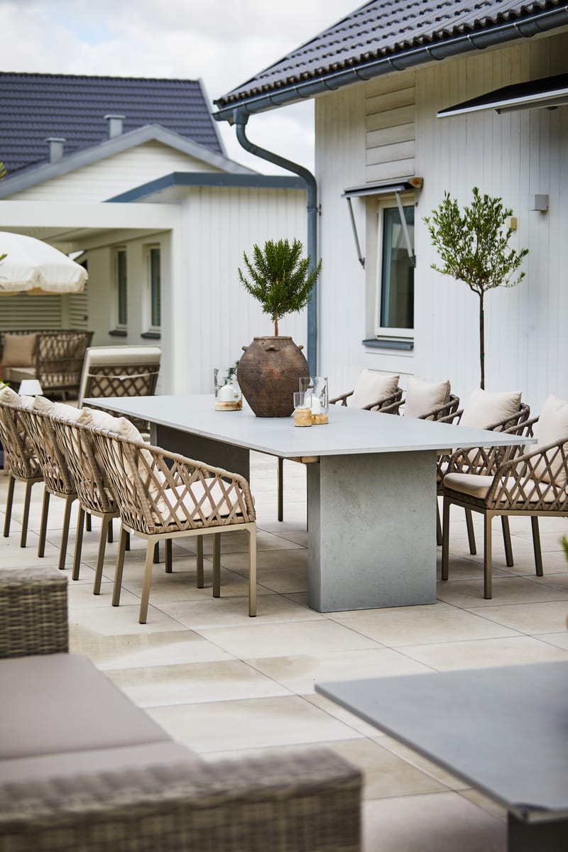 Hillerstorp Jet Set Spisebordsstol 2-pak - Beige - Havemøbler - Balkon - Balkonmøbler - Altanstole